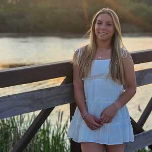 Fundraising Page: Lily Lewandowski